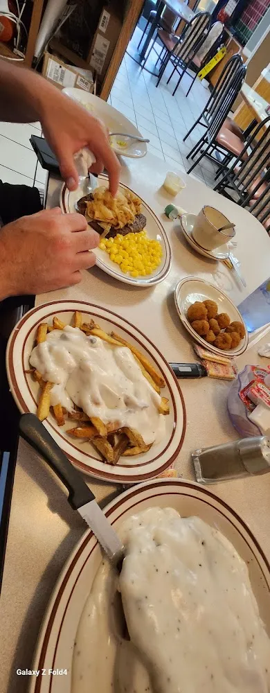 Fries and Gravy Yumm